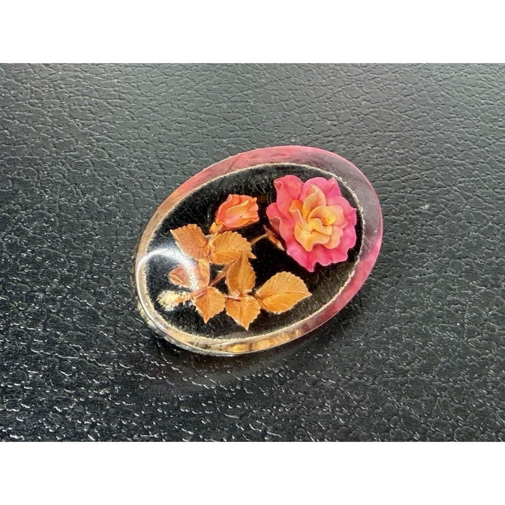 Vintage Lucite Oval Flower Floral Pin/Brooch Cottagecore Pink Rose